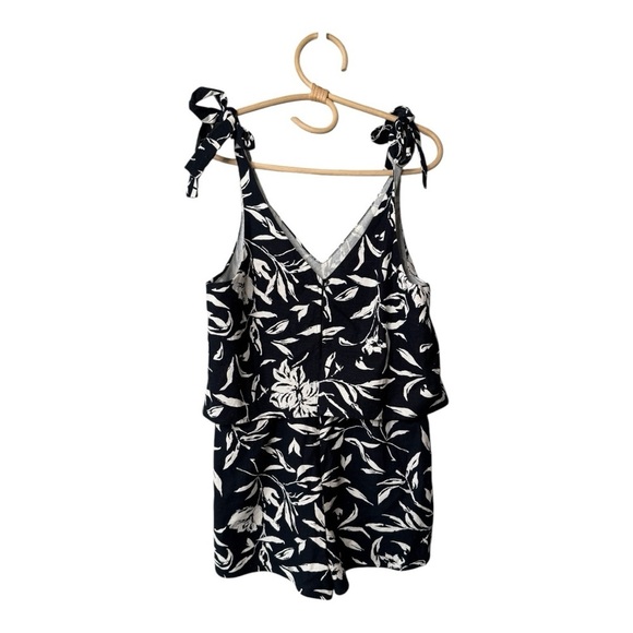 J.O.A Linen Floral Romper Dark Blue White 100% Linen Sleeveless Ruffle Overlay M - Picture 12 of 16
